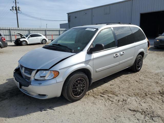 2005 Dodge Grand Caravan SE