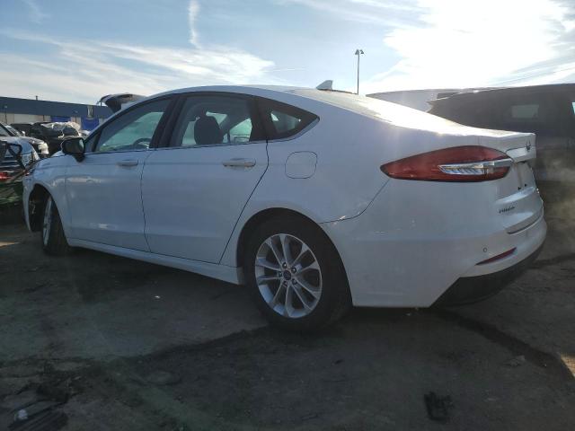 3FA6P0HD1LR146561 Ford Fusion SE 2