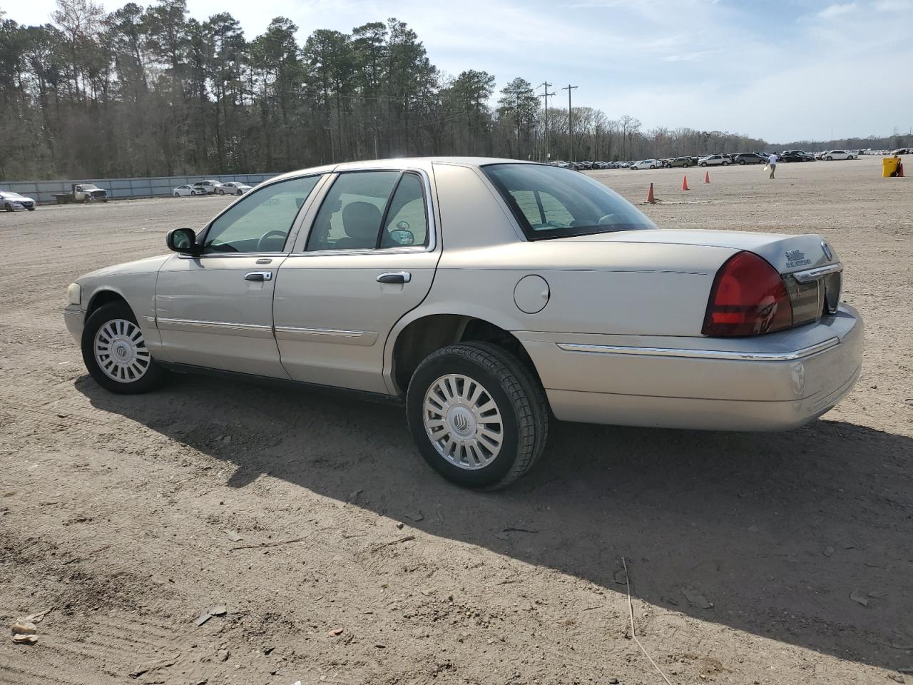 2MEFM74V68X609280 2008 Mercury Grand Marquis Gs