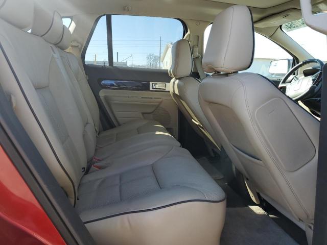 2010 Lincoln MKX - Image 10