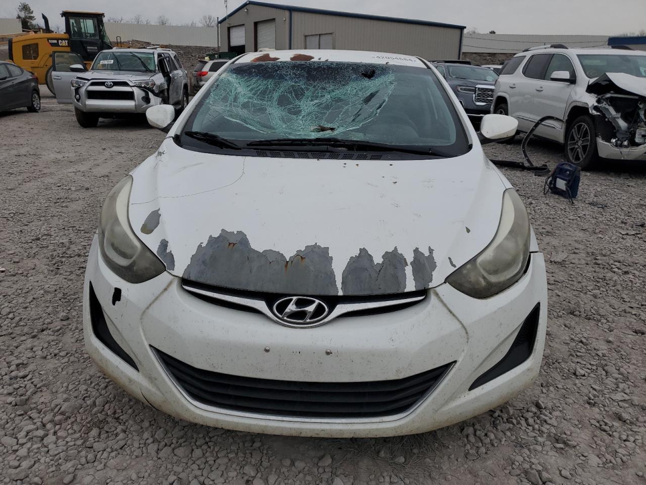 2016 Hyundai Elantra Se vin: 5NPDH4AE2GH666351