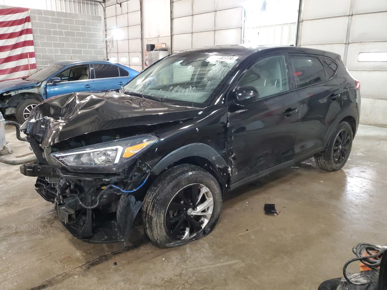 KM8J2CA43KU878403 HYUNDAI TUSCON 2019