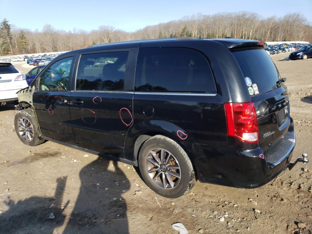 2C4RDGCG7HR786703 2017 Dodge Grand Caravan Sxt