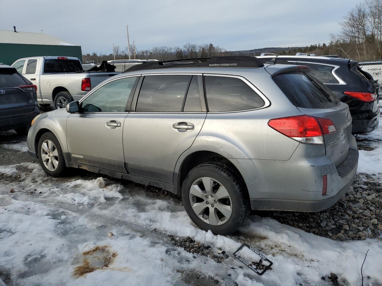 4S4BRBJC7B3372578 2011 Subaru Outback 2.5I Limited