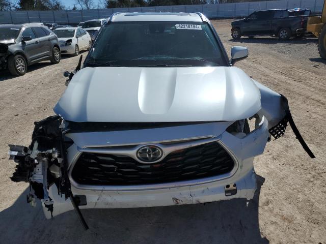 VIN 5TDGZRAH6MS068576 2021 Toyota Highlander, Xle no.5