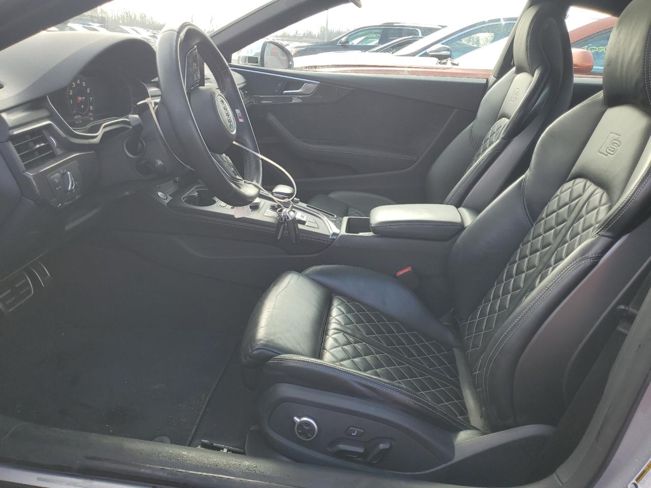 WAUP4AF54KA051832 2019 Audi S5 Premium Plus