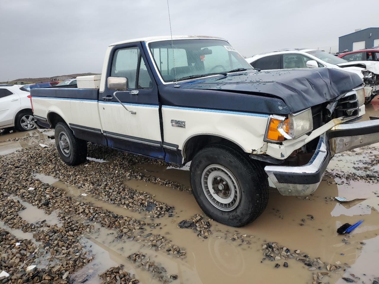 2FTHF25G4LCA21403 1990 Ford F250