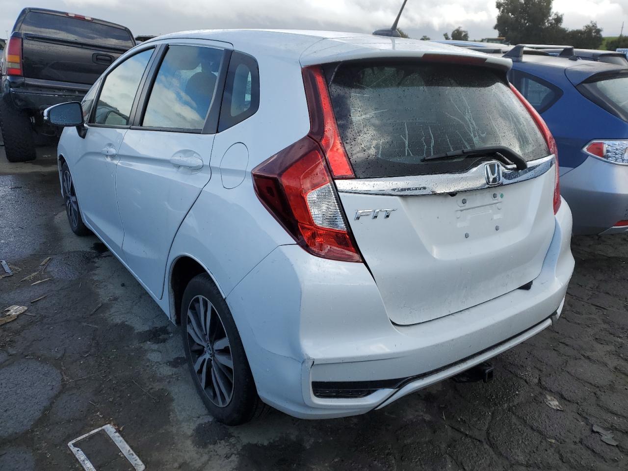 2019 Honda Fit Ex vin: 3HGGK5H88KM738484