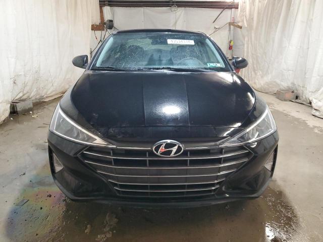 2019 HYUNDAI ELANTRA SE 5NPD74LFXKH445677