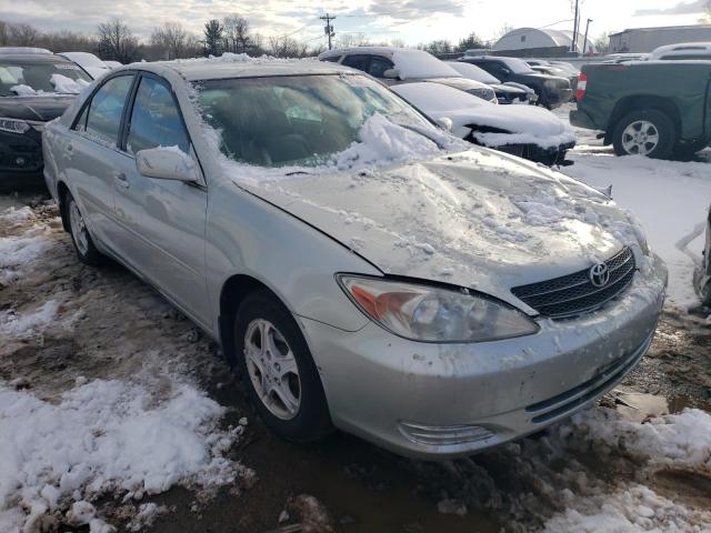 2002 Toyota Camry Le VIN: 4T1BE32K12U525165 Lot: 41839764