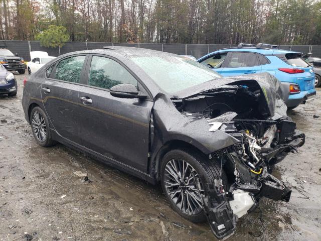 VIN 3KPF54AD6PE625654 2023 KIA Forte, Gt Line no.4