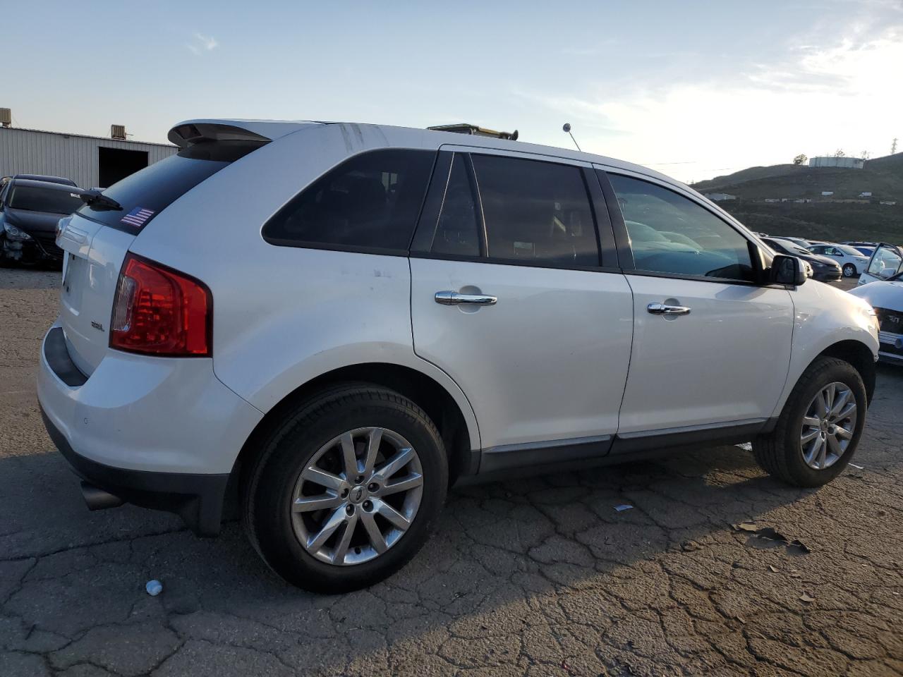 2fmdk3jc6bbb21523 2FMDK3JC6BBB21523 2011 Ford Edge Sel