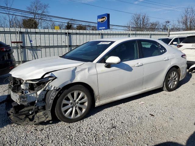 2018 TOYOTA CAMRY L - 4T1B11HK3JU084743