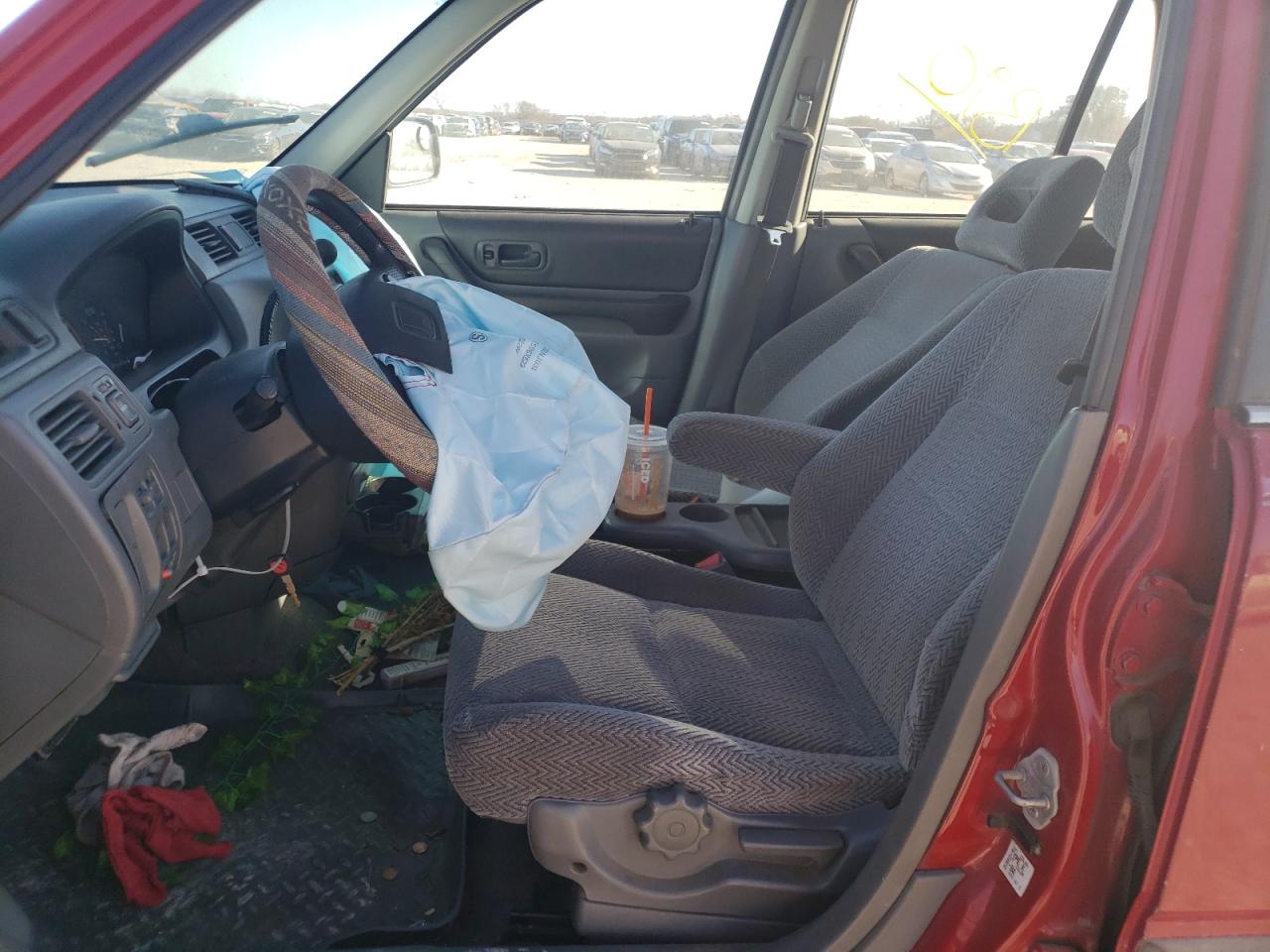 JHLRD1846VC008864 1997 Honda Cr-V Lx