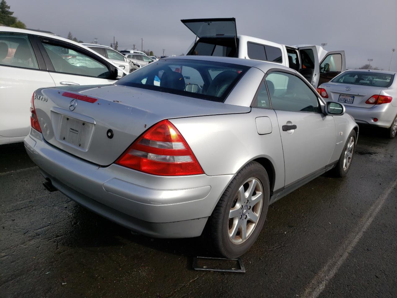 WDBKK47FXWF024122 1998 Mercedes-Benz Slk 230 Kompressor