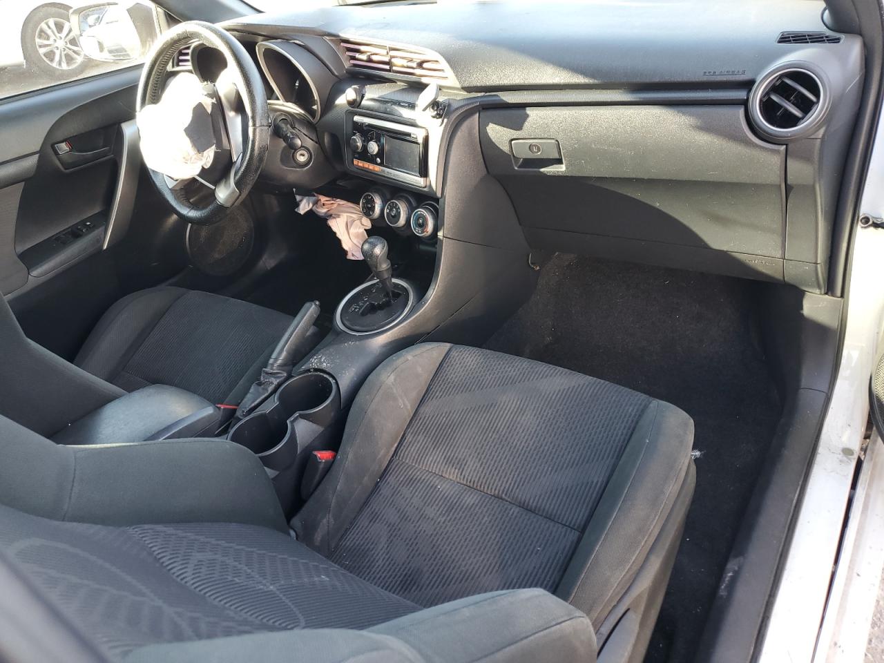 JTKJF5C77B3014593 2011 Toyota Scion Tc JTKJF5C77B3014593 2011 Toyota Scion Tc