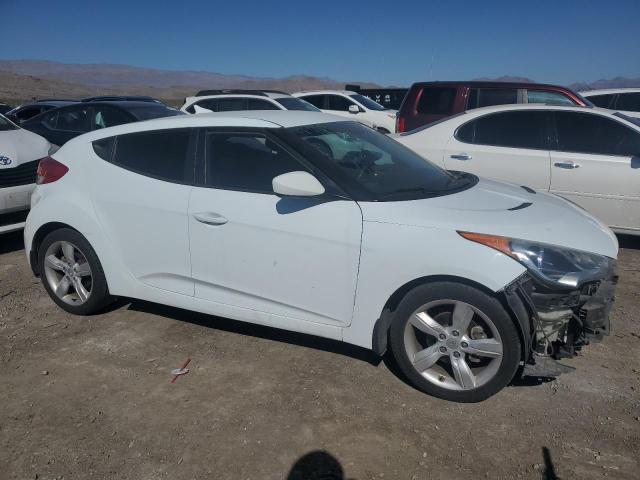 2013 Hyundai Veloster VIN: KMHTC6ADXDU123355 Lot: 44179354
