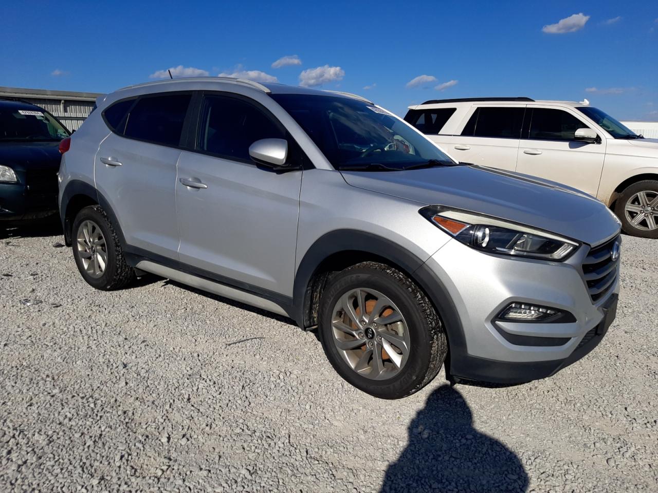 2017 Hyundai Tucson Limited vin: KM8J3CA40HU518074