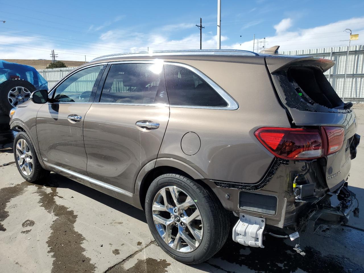 2019 Kia Sorento Sx vin: 5XYPKDA57KG519635