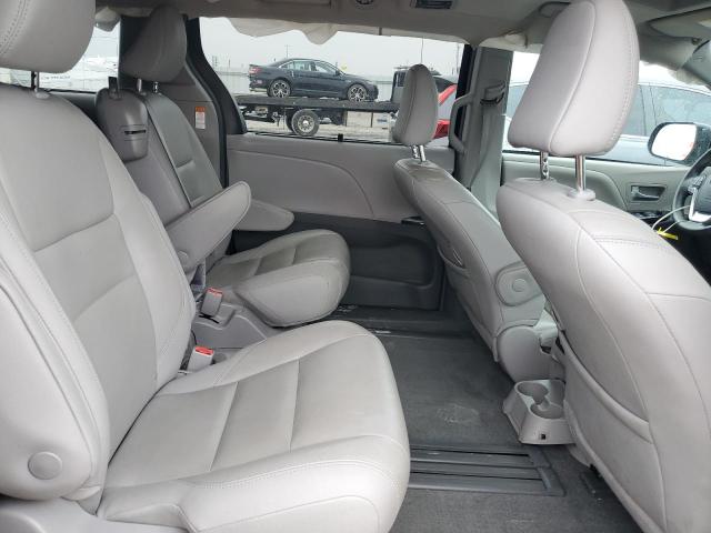 2018 TOYOTA SIENNA XLE 5TDYZ3DC8JS939829