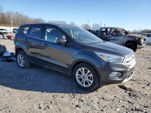 2019 FORD ESCAPE SE 1FMCU0GD4KUB94467