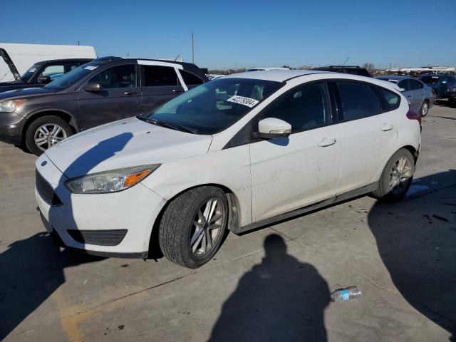 Lot #2381166034 2016 FORD FOCUS SE salvage car