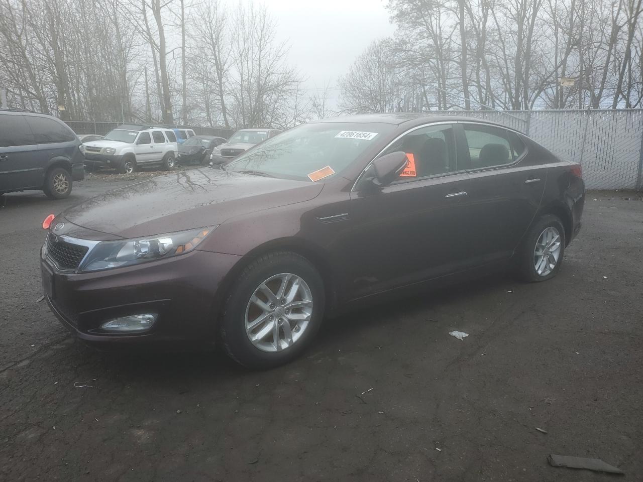 KIA OPTIMA LX 2012 burgundy  gas 5XXGM4A7XCG036979 photo #1