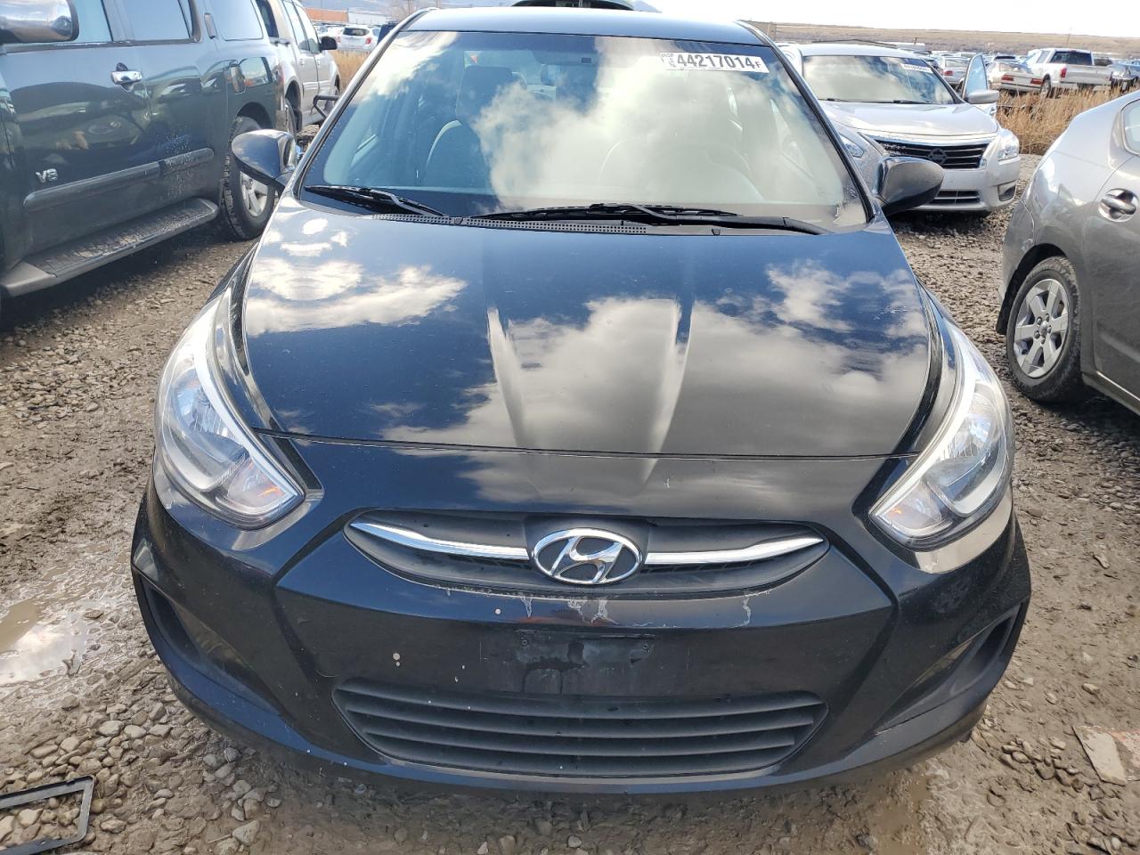 KMHCT4AE4HU206511 2017 Hyundai Accent Se