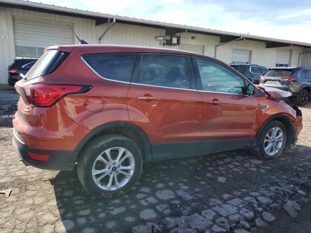 2019 FORD ESCAPE SE 1FMCU9GD8KUA25959