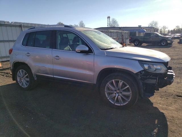 2016 VOLKSWAGEN TIGUAN S WVGBV7AX1GW598455
