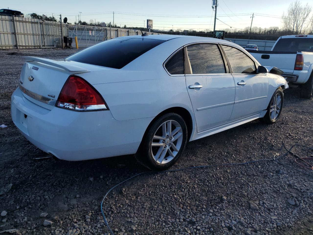 2G1WC5EM9B1189385 2011 Chevrolet Impala Ltz