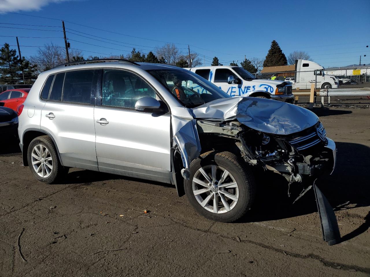 WVGBV7AXXFW510579 2015 Volkswagen Tiguan S