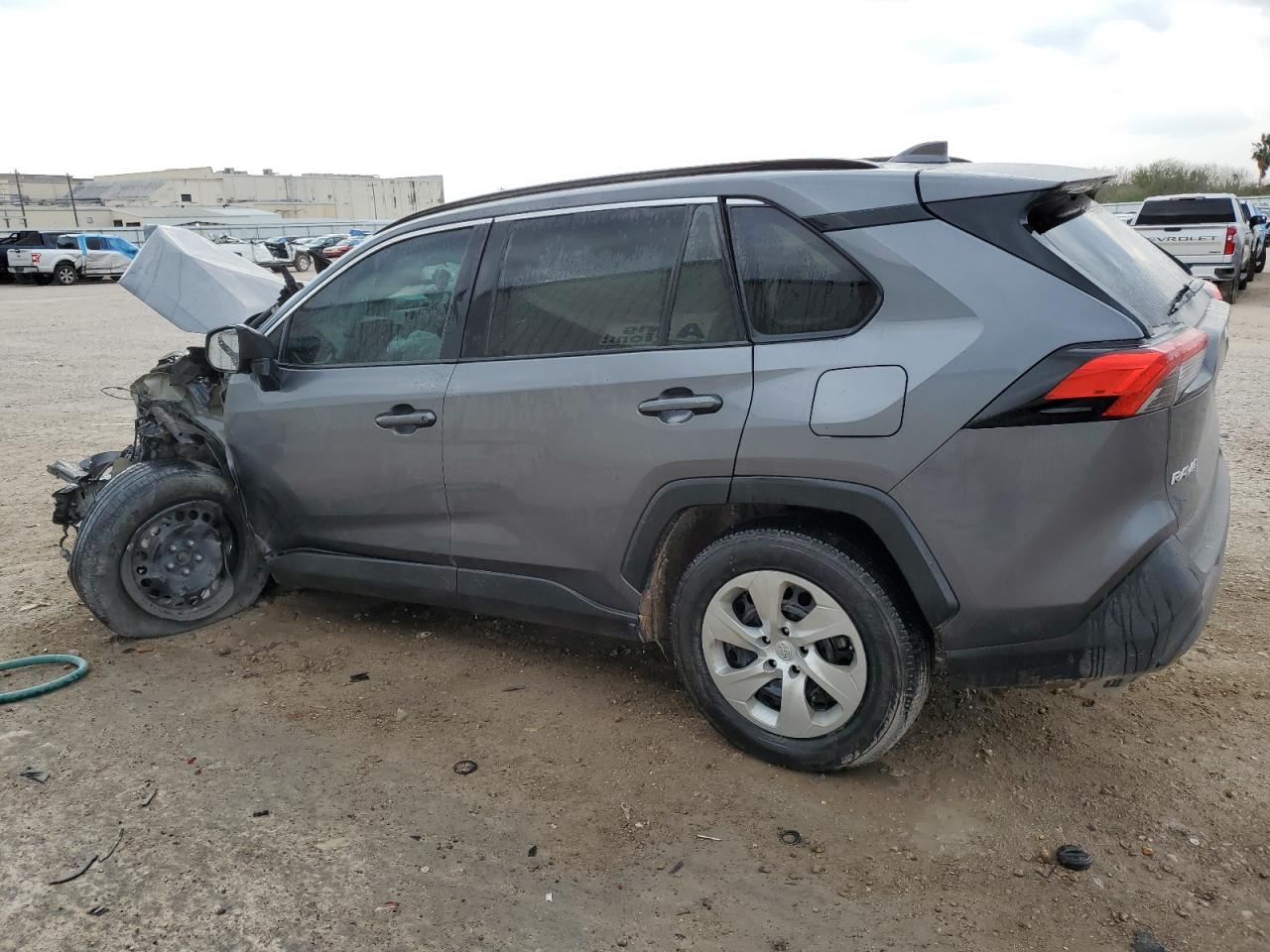 2T3H1RFV9MC152109 2021 Toyota Rav4 Le