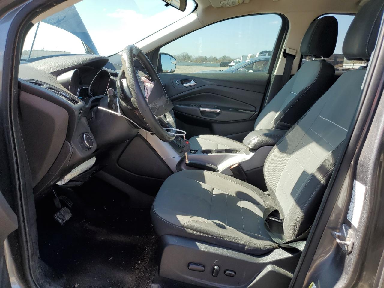 1FMCU0G97EUE52027 2014 Ford Escape Se