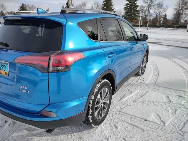 2017 Toyota Rav4 Hv Le VIN: JTMRJREVXHD142289 Lot: 44608364