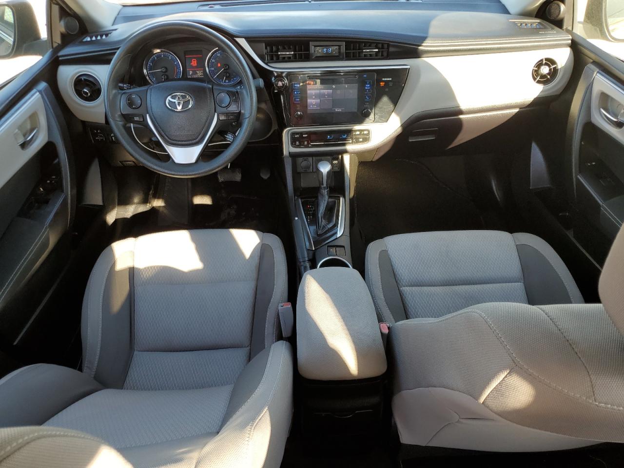 2017 Toyota Corolla L vin: 5YFBURHE3HP719052