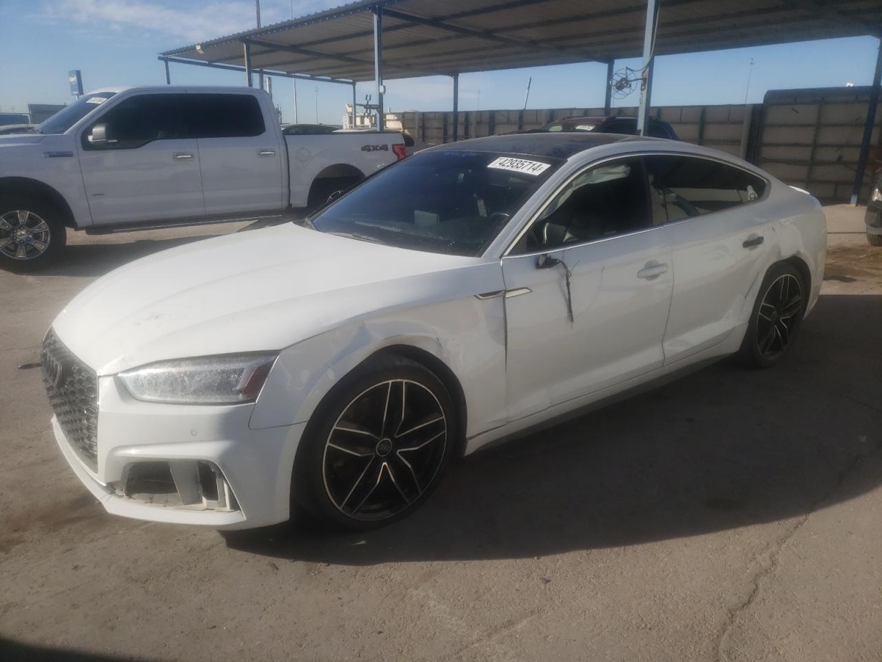 WAUB4CF54JA031231 2018 Audi S5 Premium Plus