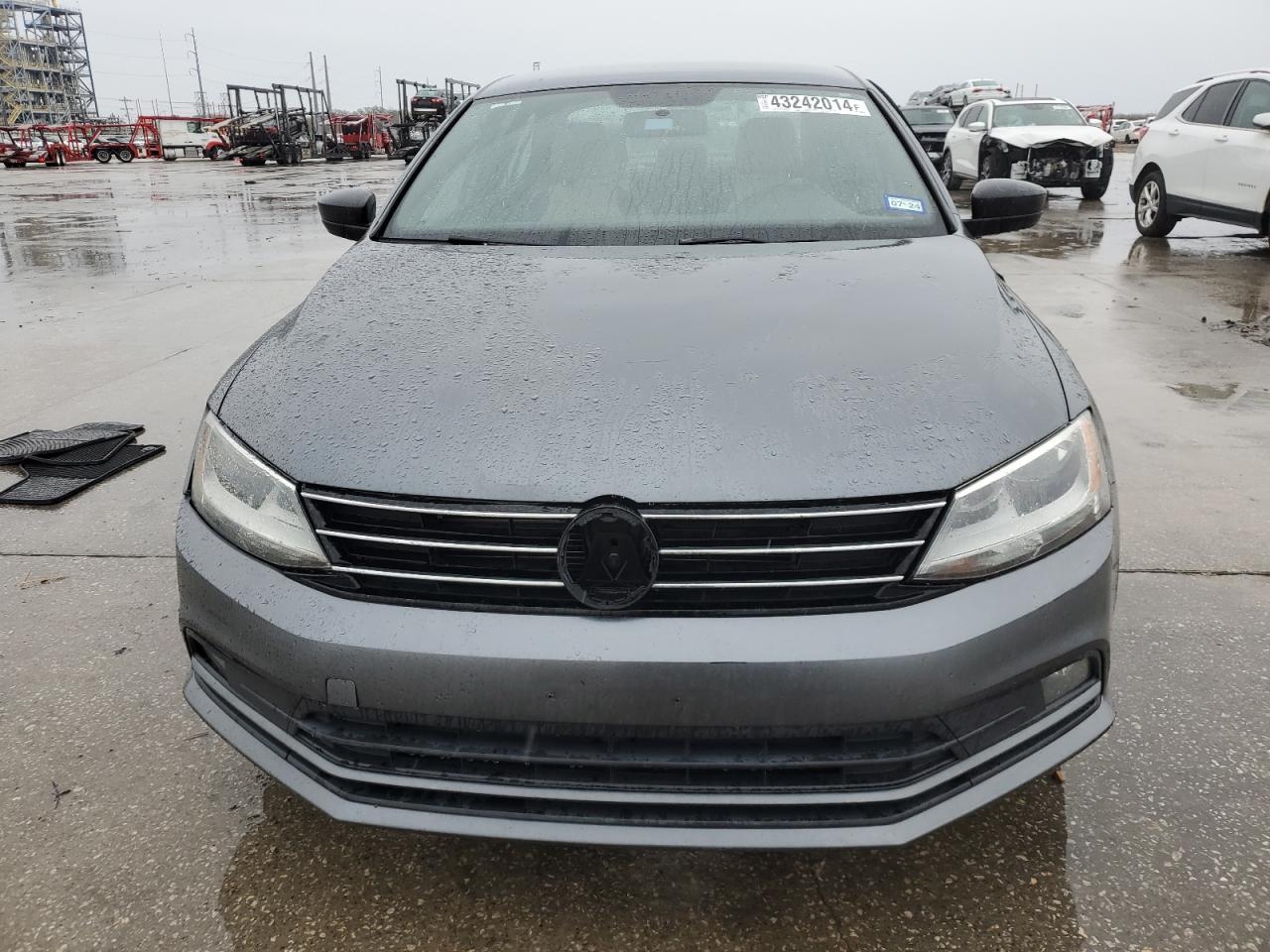 3VWD17AJ4FM417090 2015 Volkswagen Jetta Se