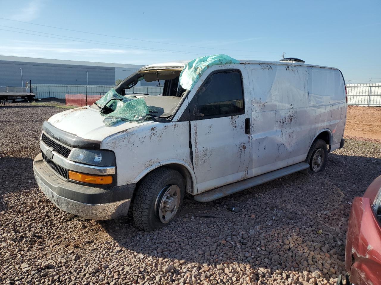 1GCWGAFG3J1904873 2018 Chevrolet Express G2500