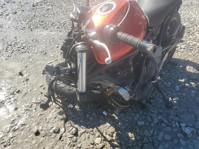 2011 KAWASAKI EX650 C - JKAEXEC19BDA67143