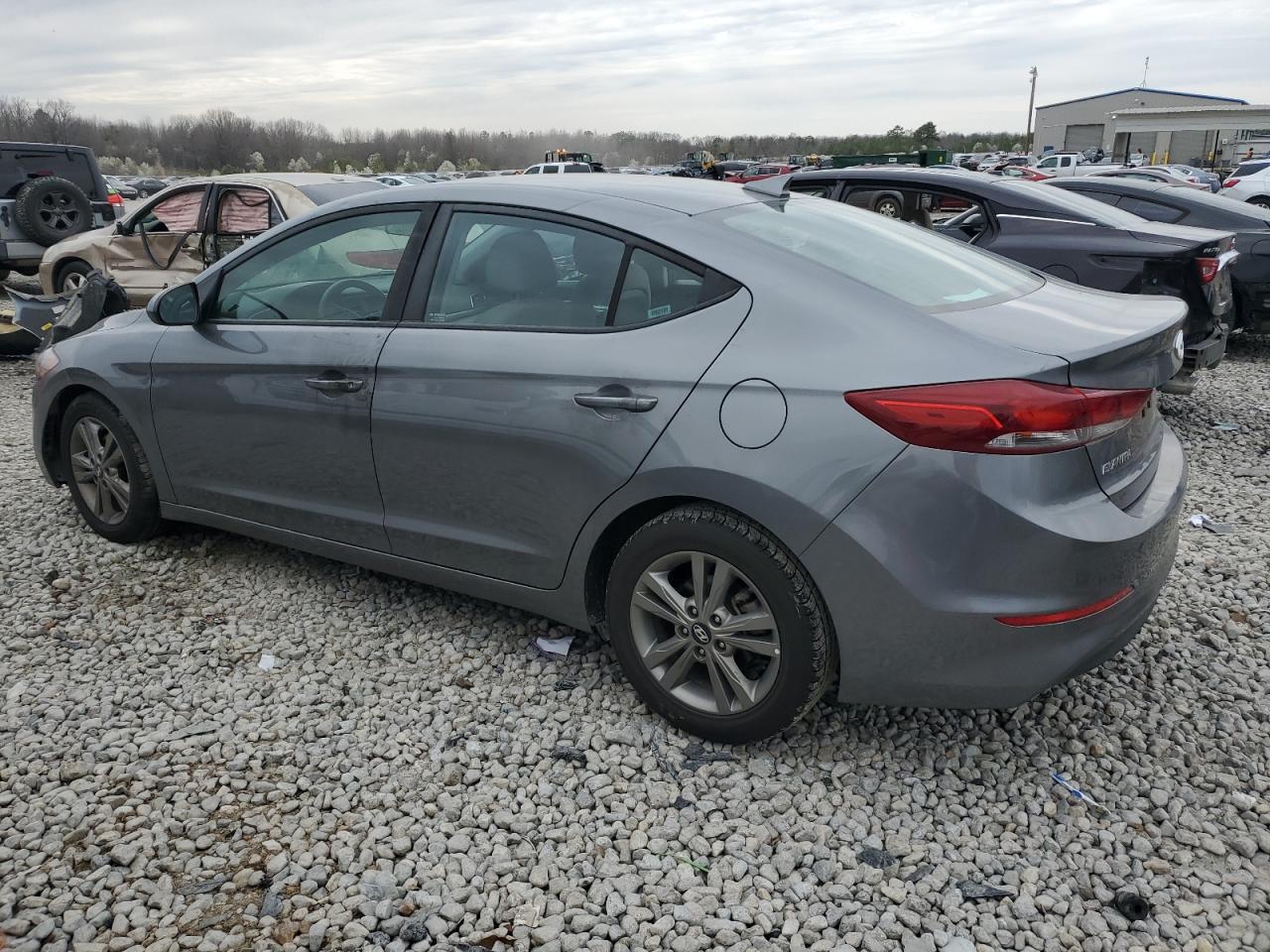 5NPD84LF7JH310586 2018 Hyundai Elantra Sel