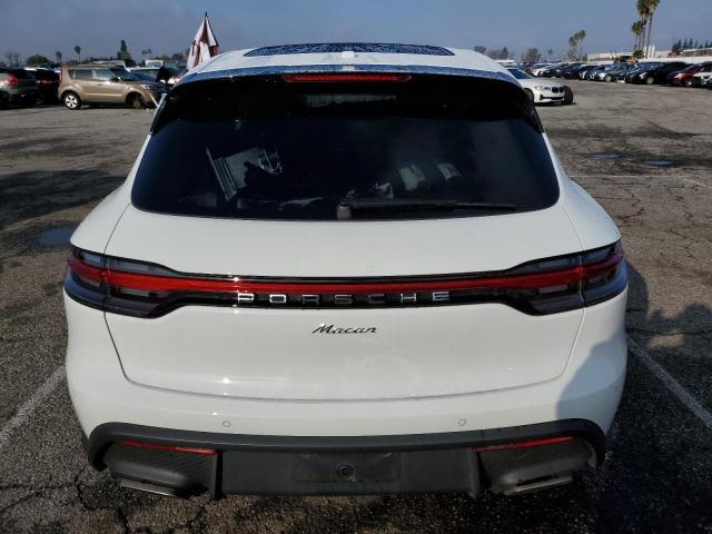 VIN WP1AA2A55NLB07671 2022 Porsche Macan no.6