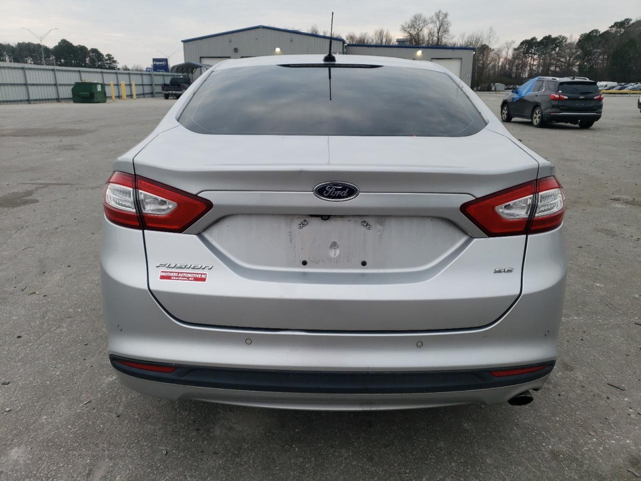 3FA6P0H76FR229448 2015 Ford Fusion Se