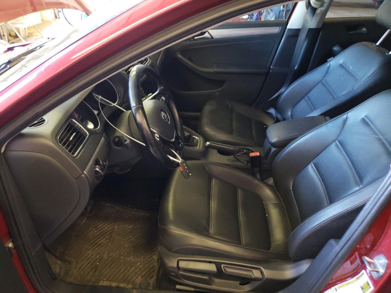 3VWDB7AJ4HM325316 2017 Volkswagen Jetta Se