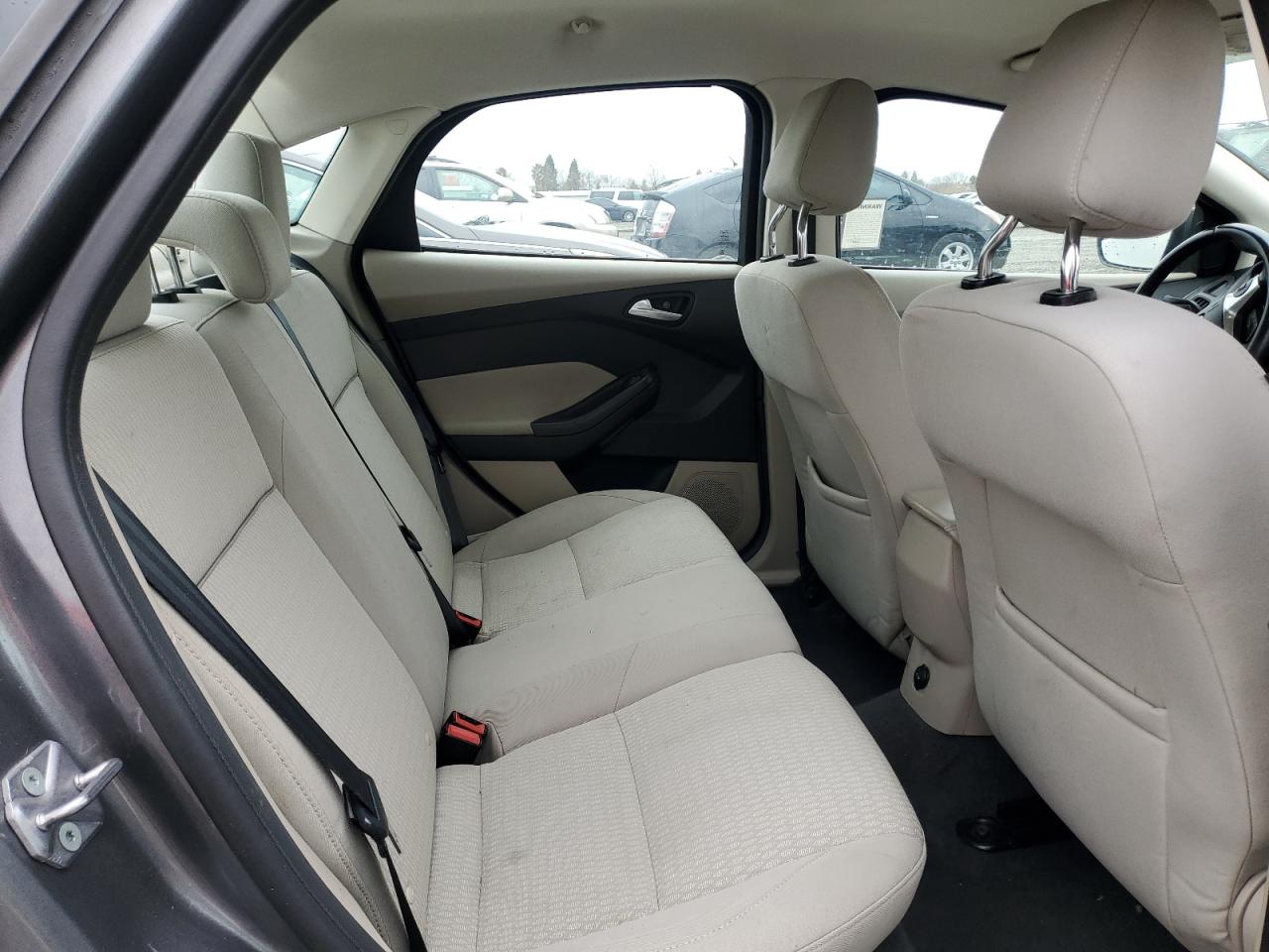 1FAHP3H21CL114748 2012 Ford Focus Sel