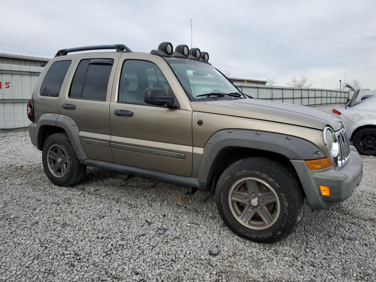 1J4GL38K35W500911 2005 Jeep Liberty Renegade