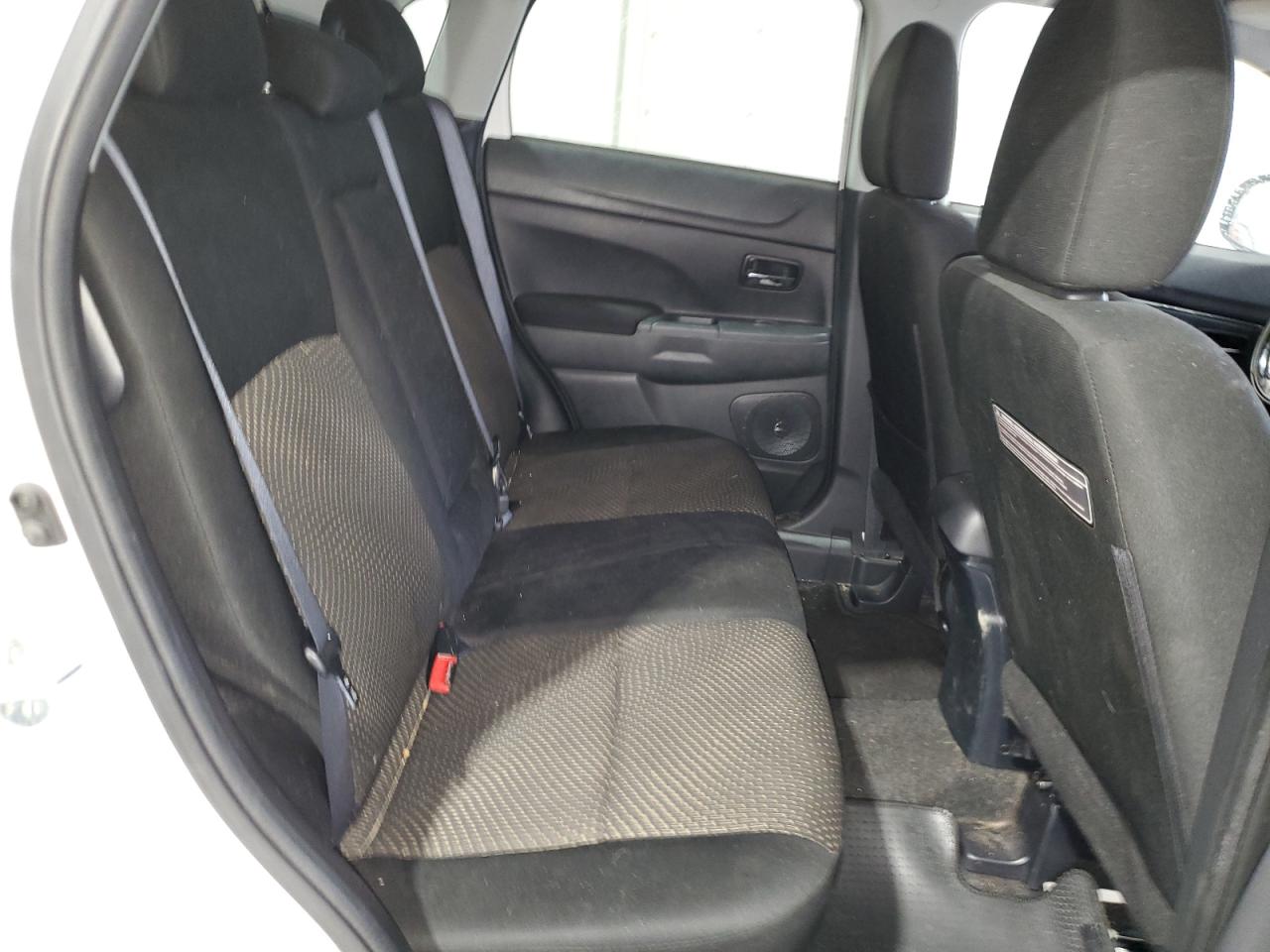 ja4ar3aw0gz031814 JA4AR3AW0GZ031814 2016 Mitsubishi Outlander Sport Es