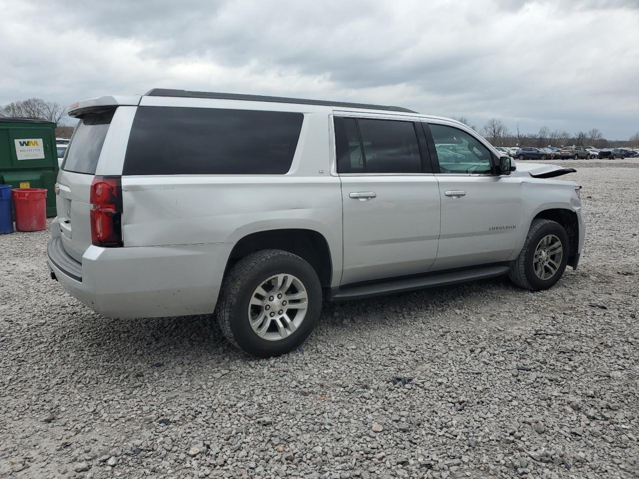 1GNSCHKC5HR334125 2017 Chevrolet Suburban C1500 Lt