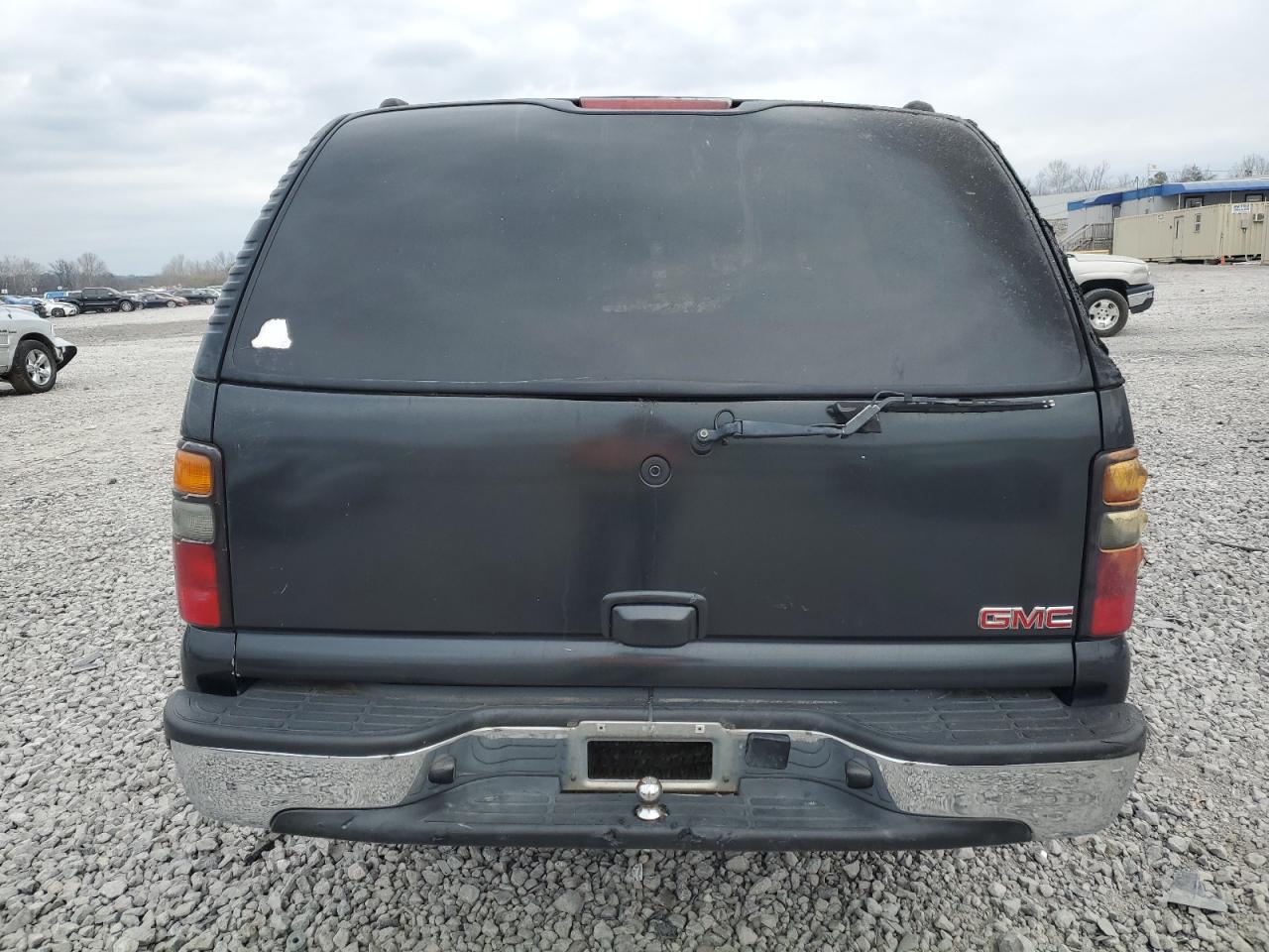 1GKEC16Z25J101247 2005 GMC Yukon Xl C1500