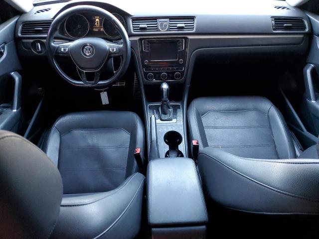 2017 VOLKSWAGEN PASSAT R-L 1VWDT7A3XHC071191